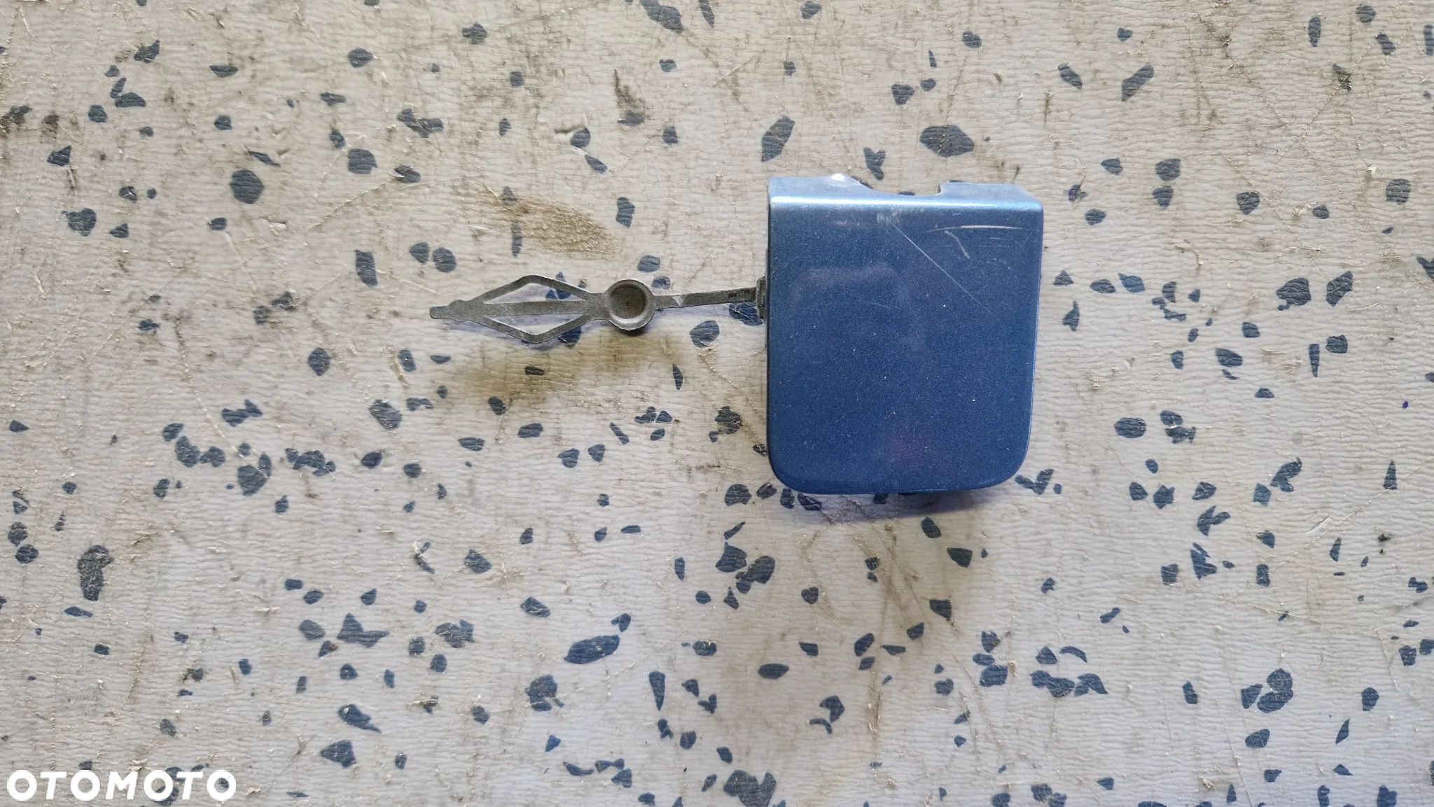 PEUGEOT PARTNER II 15- ZAŚLEPKA HAKA PRZÓD 9810964177 - 1