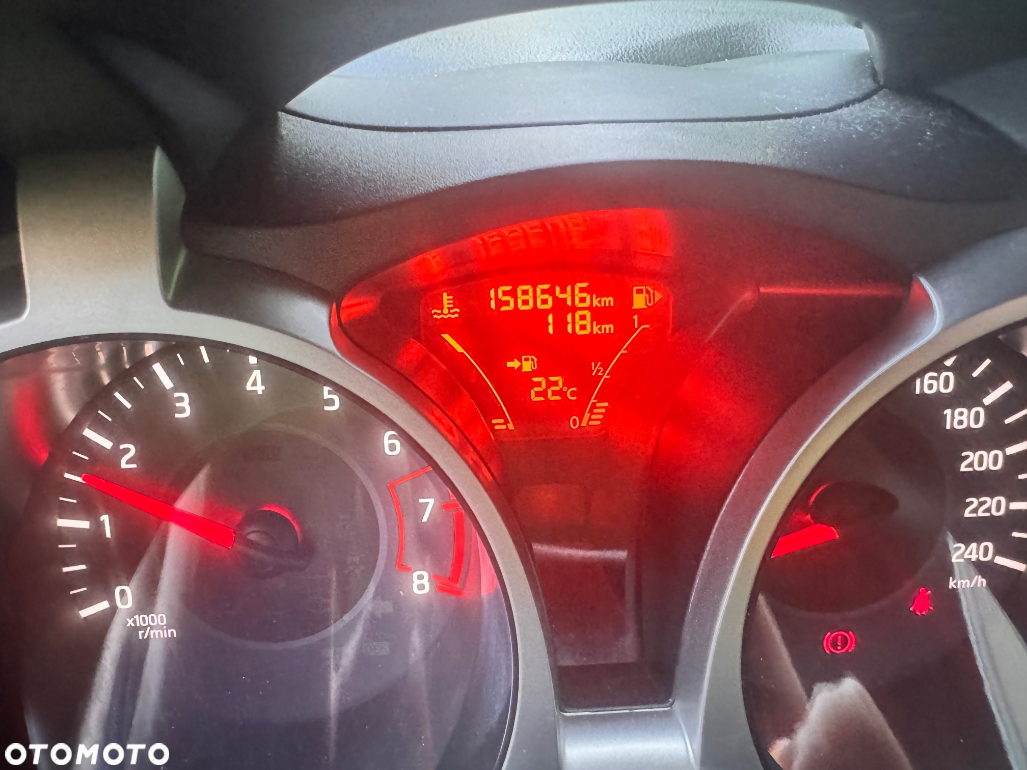 Nissan Juke 1.6 Visia - 9