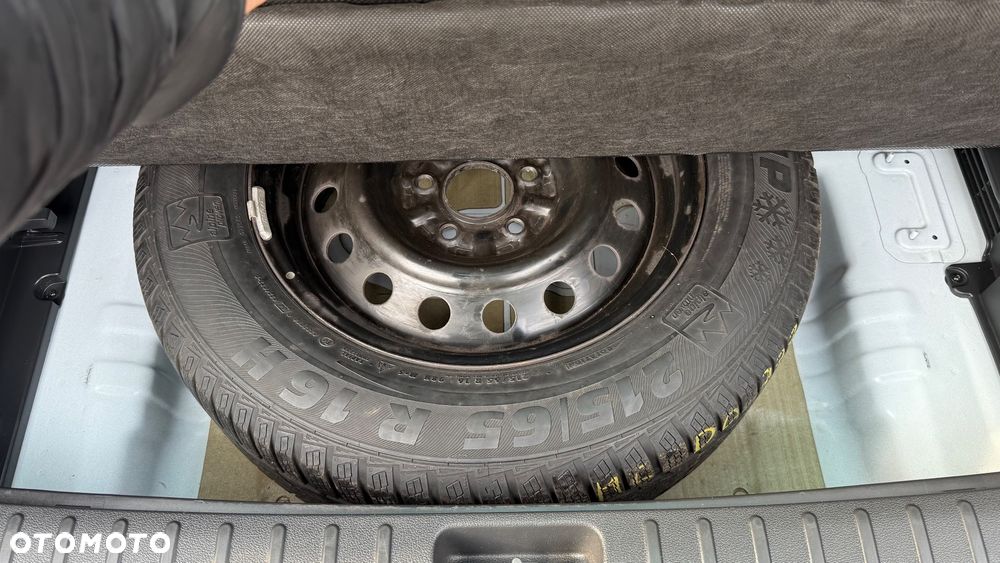 Hyundai Tucson 1.7 CRDI BlueDrive Comfort 2WD - 14