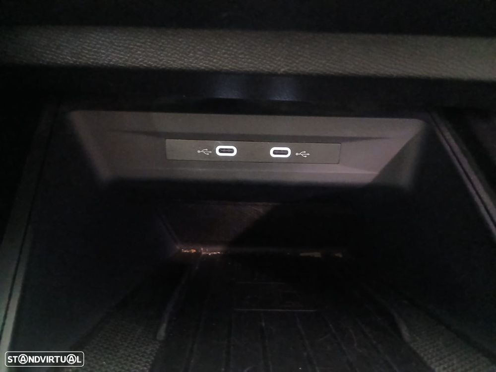 SEAT Leon ST 2.0 TDI Style - 25