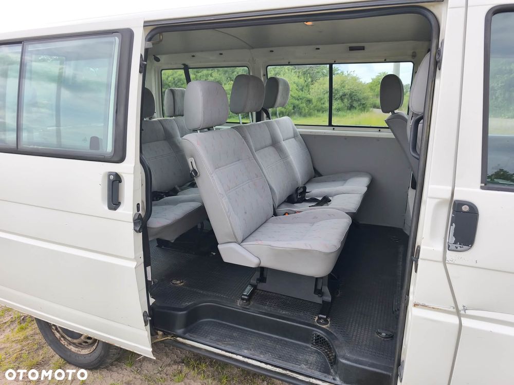 Volkswagen Transporter - 13