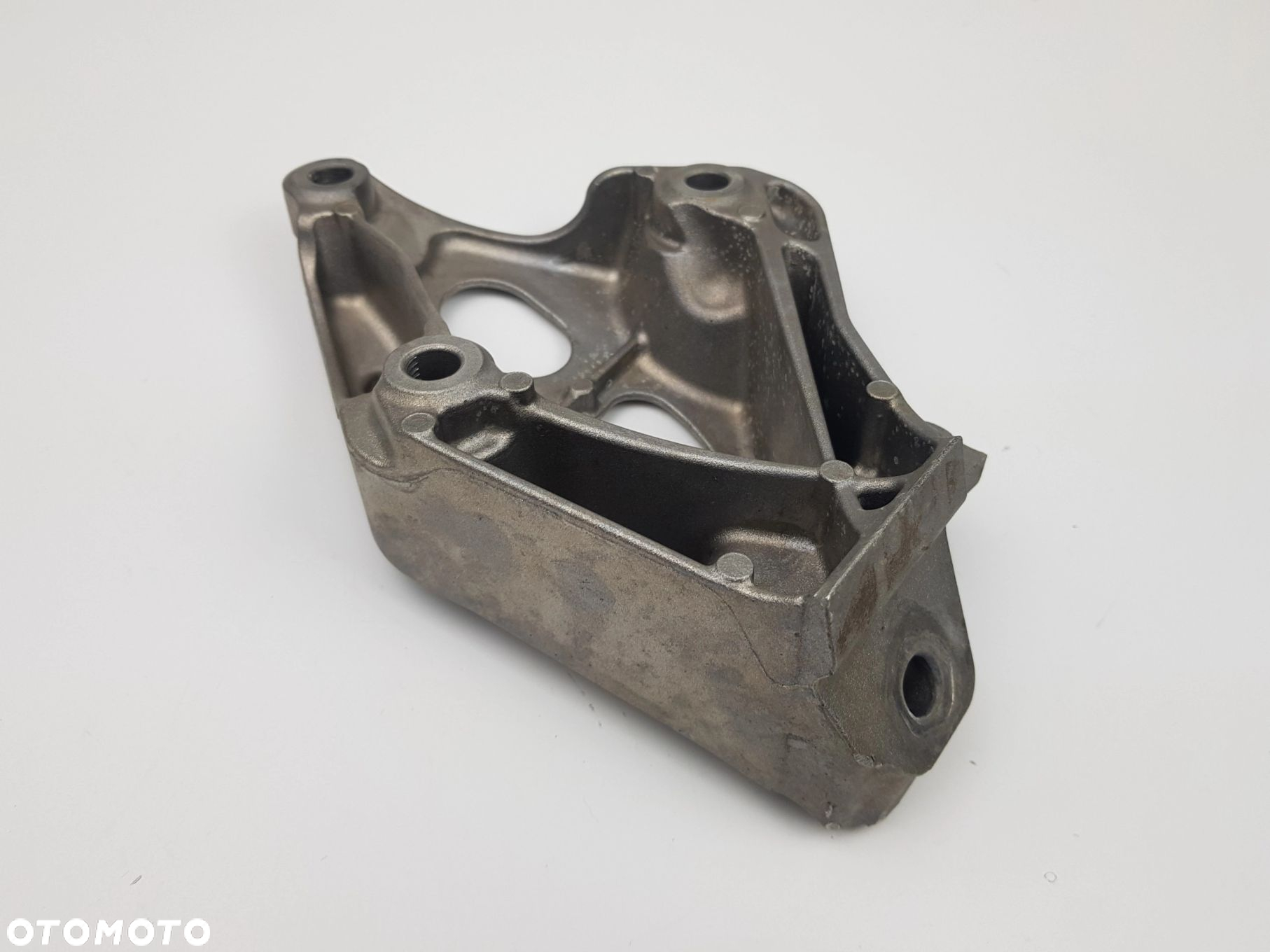 Łapa Wspornik Mocowanie silnika BMW F20 F30 B47 2.0d 6859415 - 8