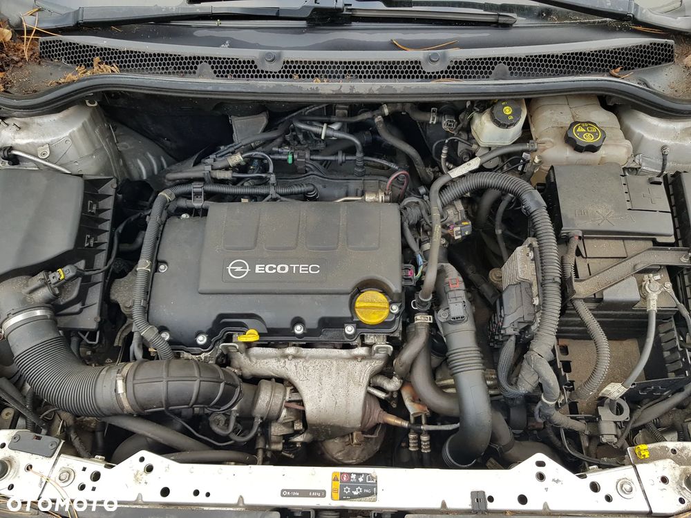 Opel Astra 1.4 Turbo Automatik Active - 9