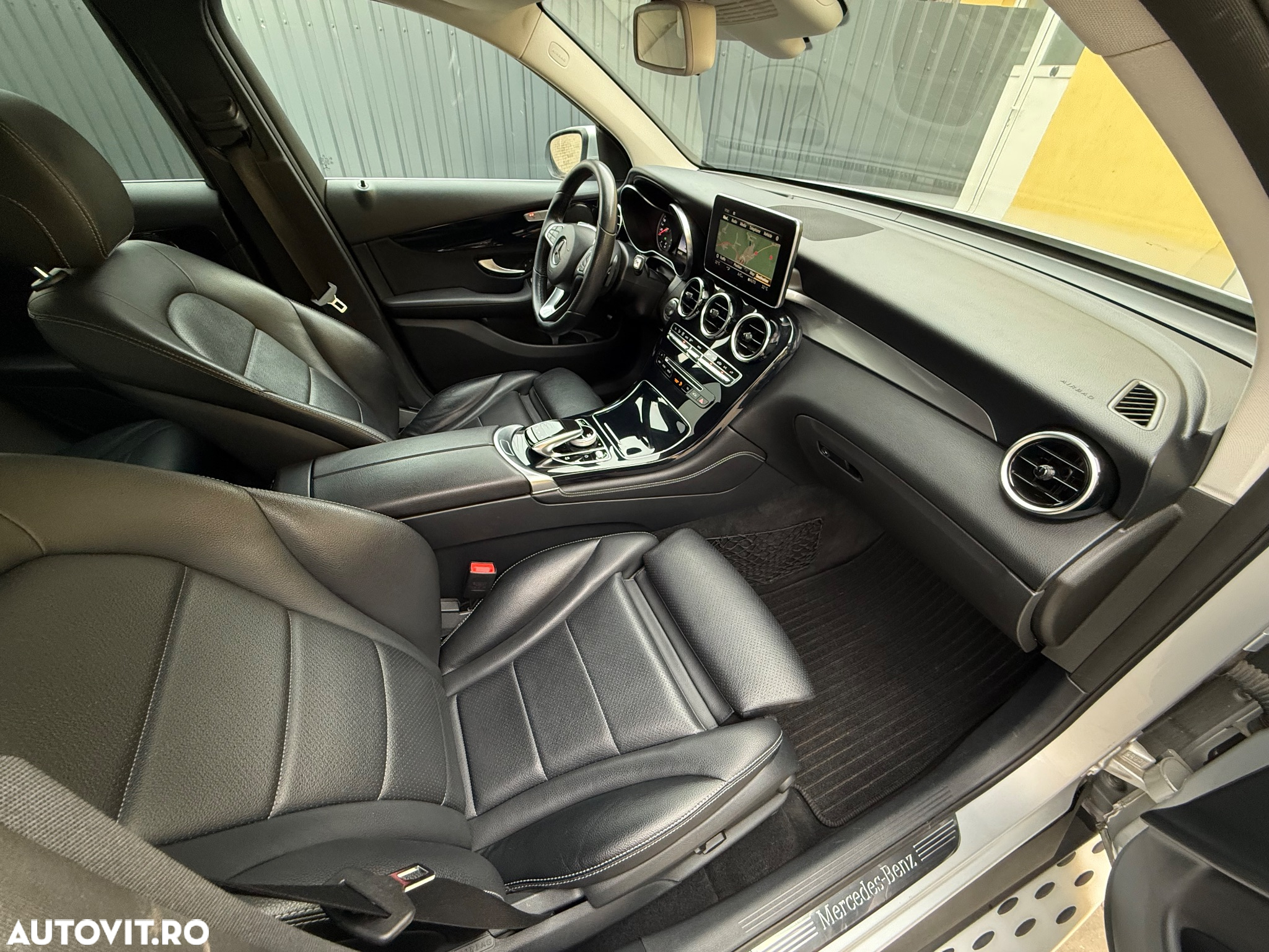 Mercedes-Benz GLC 250 d 4MATIC - 9