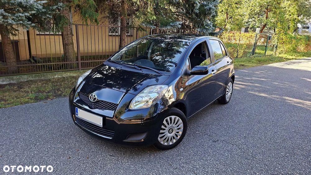 Toyota Yaris - 17