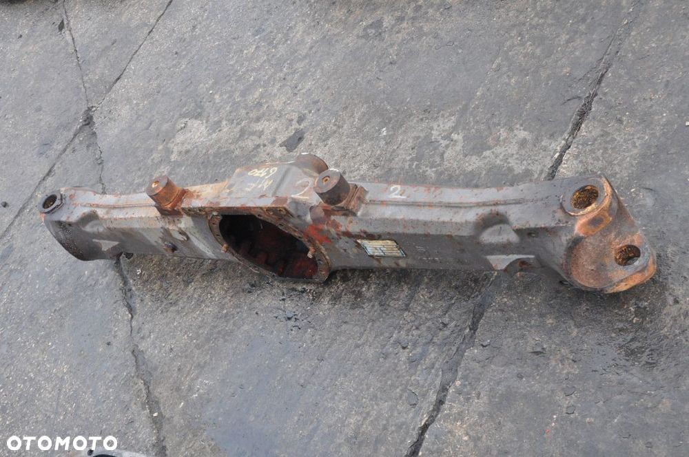 POCHWA OBUDOWA MOSTU ARES MASSEY FERGUSON 6170 3429980R2 - 1