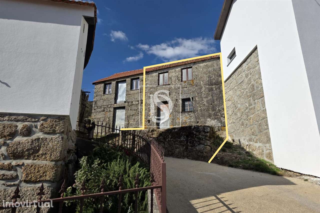 Moradia para Restaurar T1 Venda em Guardão,Tondela - Grande imagem: 2/8