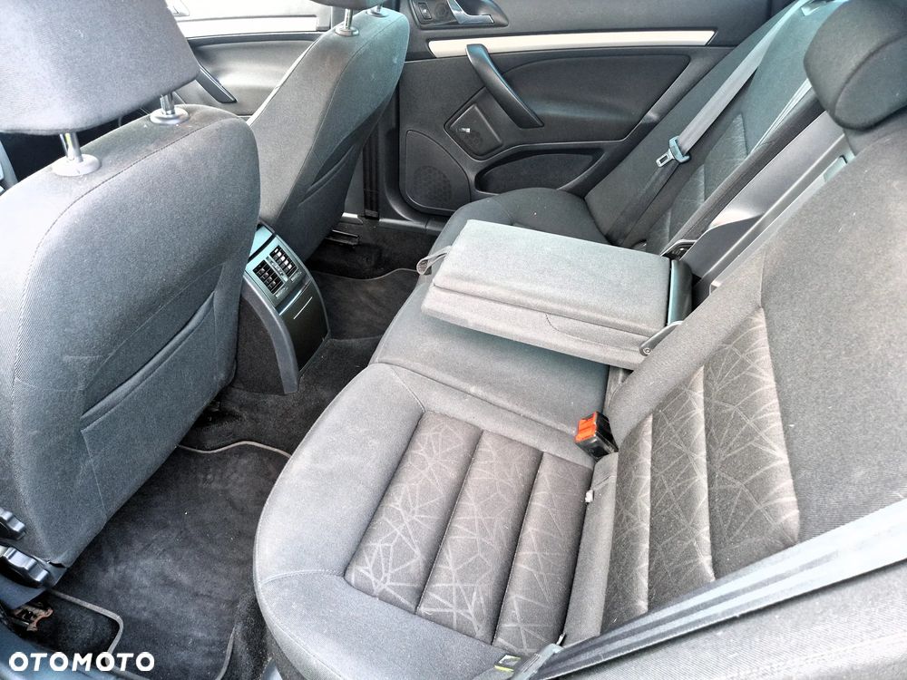Skoda Octavia 2.0 TDI DPF Elegance DSG - 24