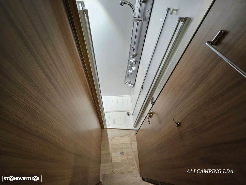 Pilote Sensation P746 CAIXA AUTOMÁTICA CAMA CENTRAL/ BASCULANTE - 38