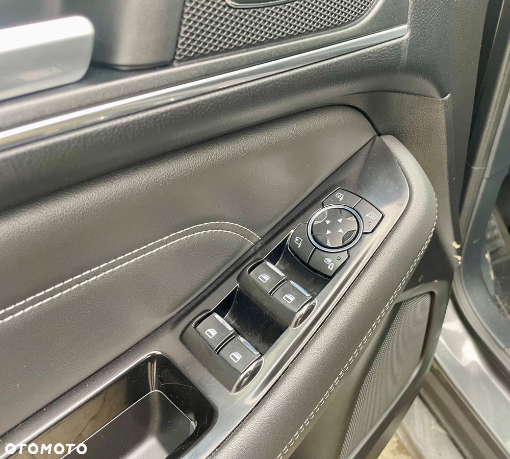 Ford S-Max 2.0 TDCi ST-Line PowerShift - 28