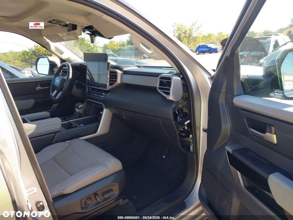 Toyota Tundra - 10