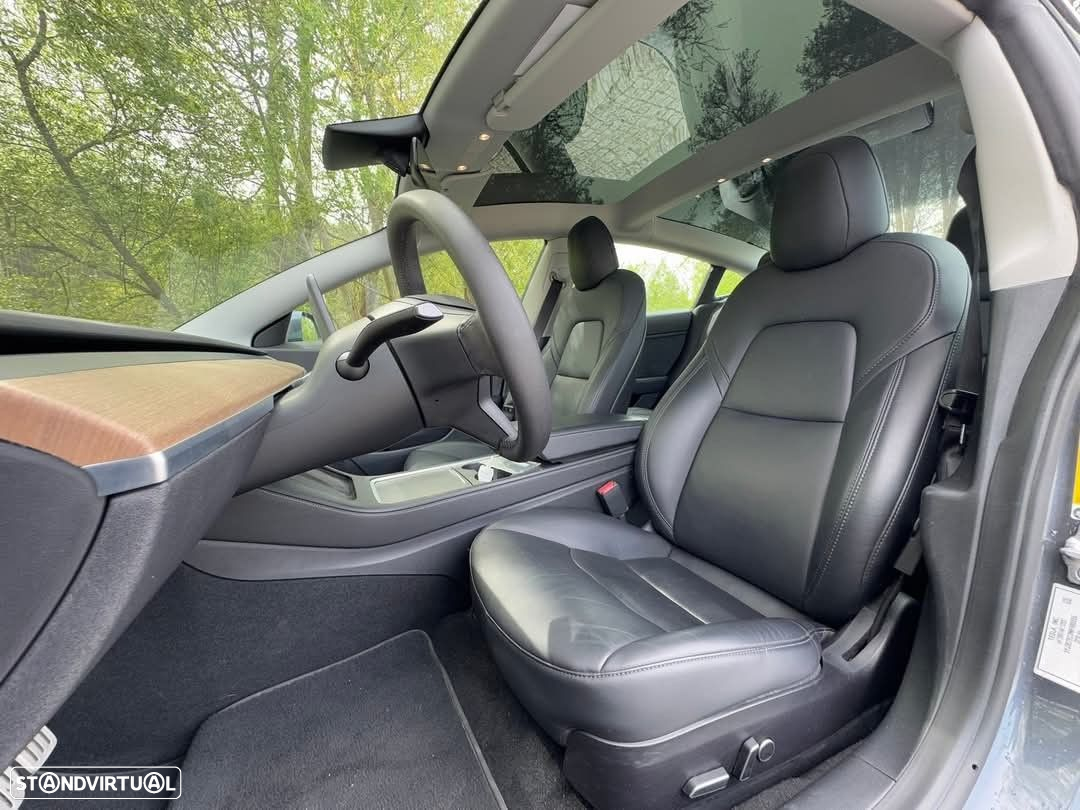Tesla Model 3 Performance Dual Motor AWD - 18