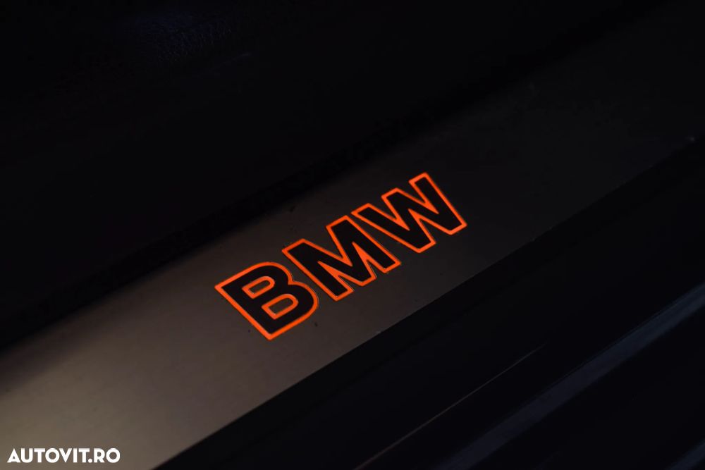 BMW Seria 7 750i Aut. - 40