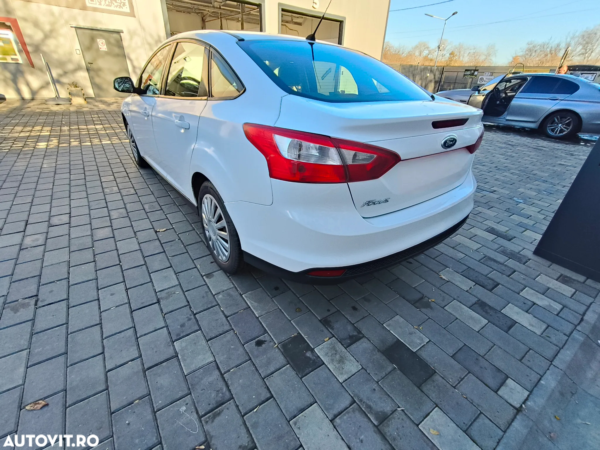 Ford Focus - 2
