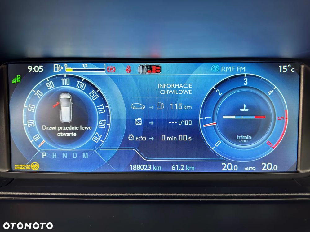 Citroën C4 Grand Picasso BlueHDi 150 EAT6 Exclusive - 23