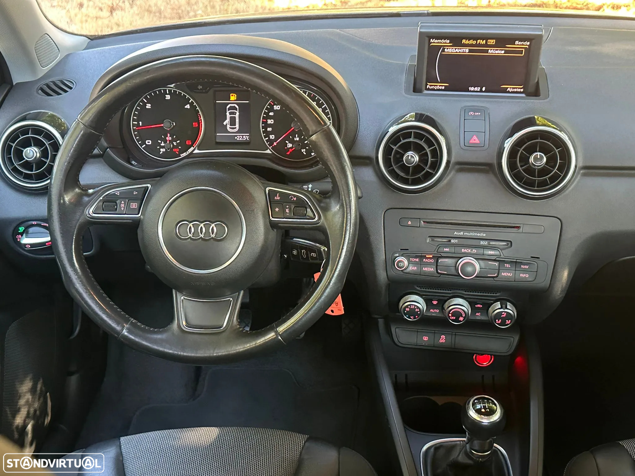 Audi A1 Sportback 1.6 TDI Sport - 17