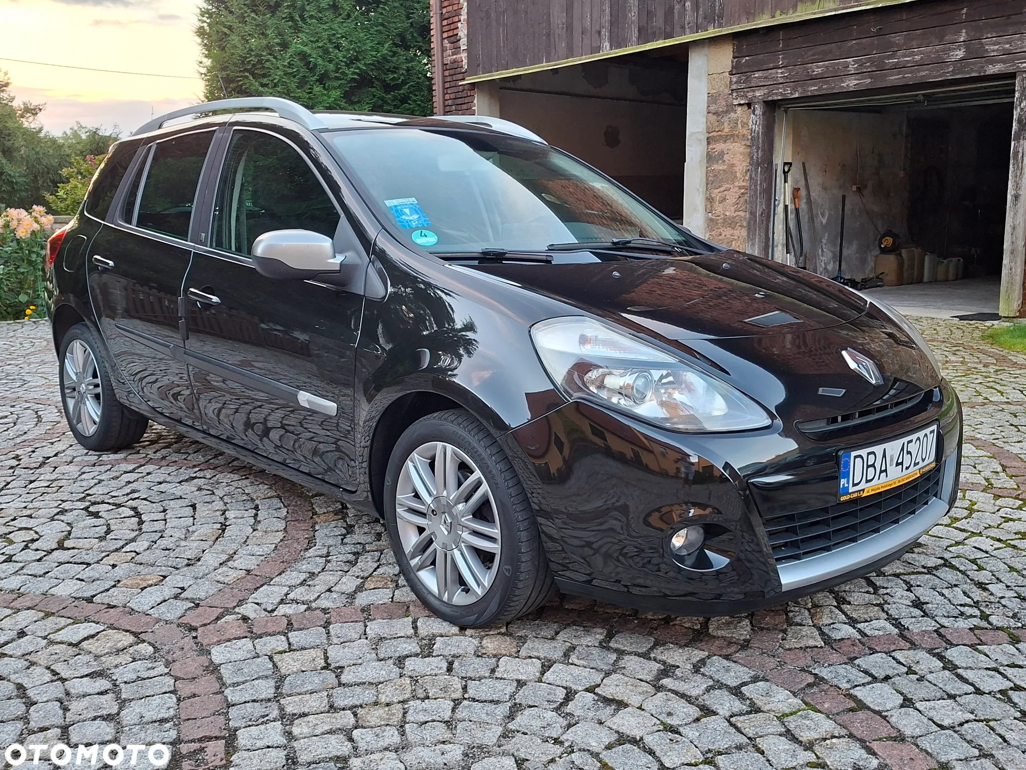 Renault Clio TCe 100 Grandtour TomTom Edition - 6