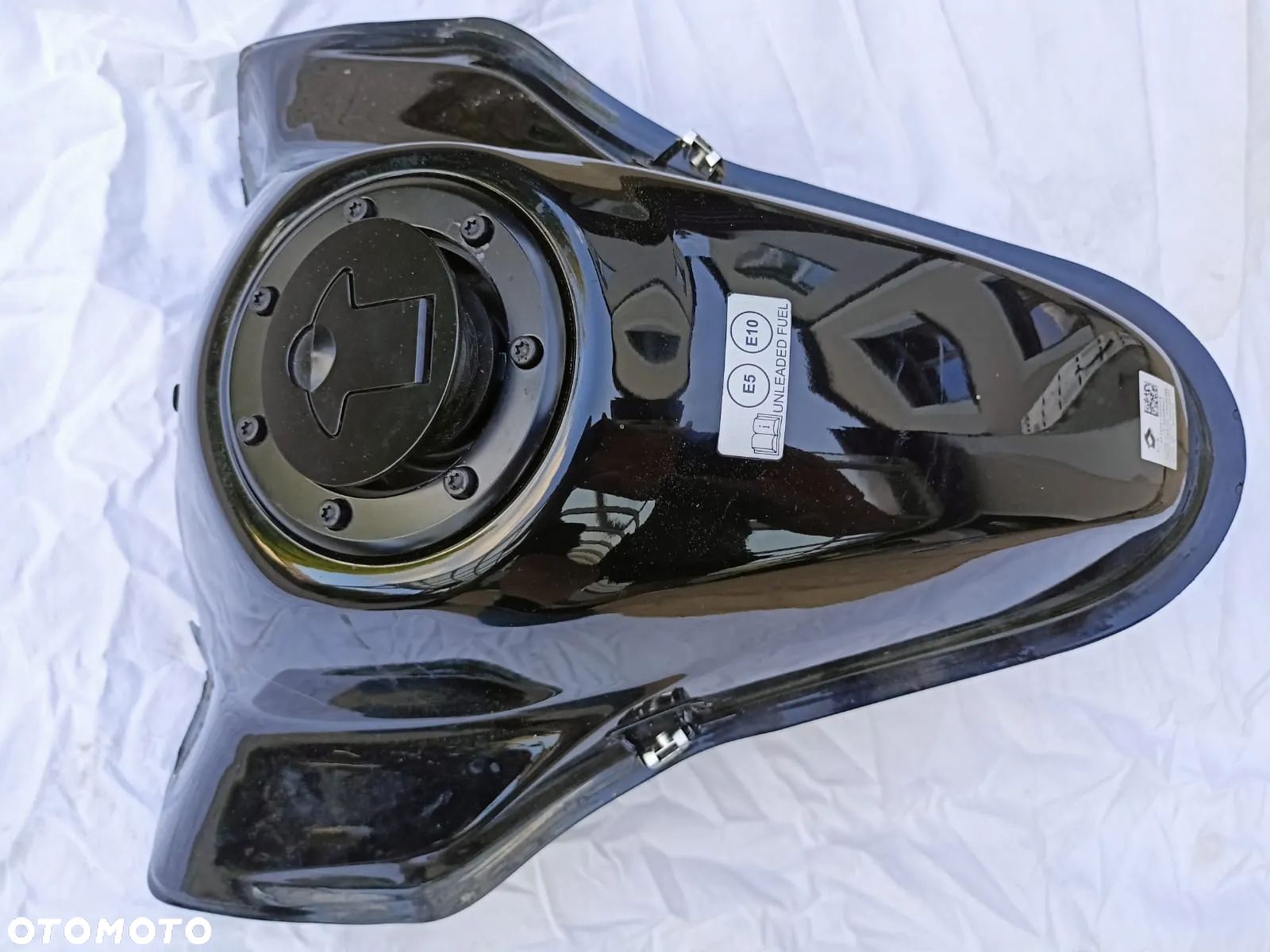 Bak / zbiornik paliwa KTM DUKE 790/890 - 1
