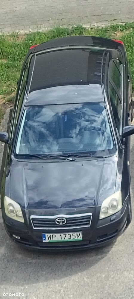 Toyota Avensis 1.8 VVT-i Luna - 4