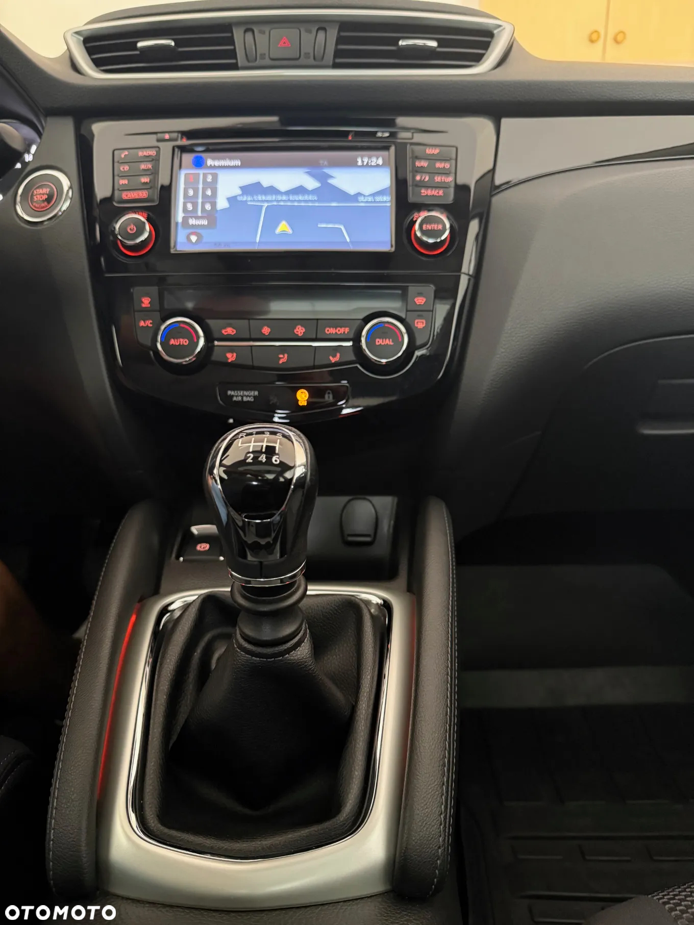 Nissan Qashqai 1.6 DIG-T Tekna - 13