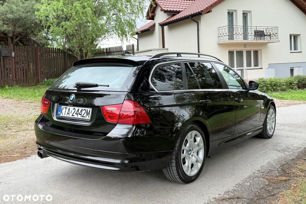 BMW Seria 3 330d - 8