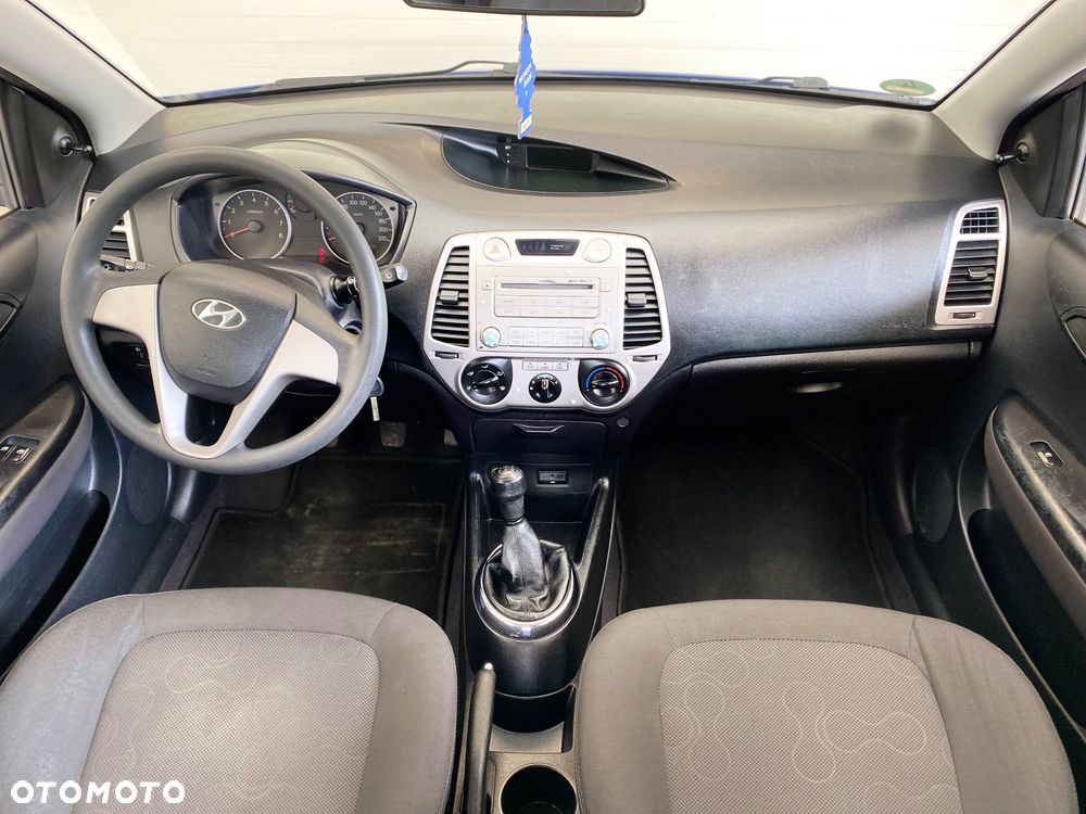 Hyundai i20 1.2 Classic EU5 - 11