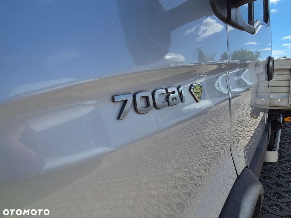 Iveco Daily 70C21 Superman / 35C21 3.0HPi, skrzynia 6.10m, 3.5T KAT.B, klimatyzacja - 7