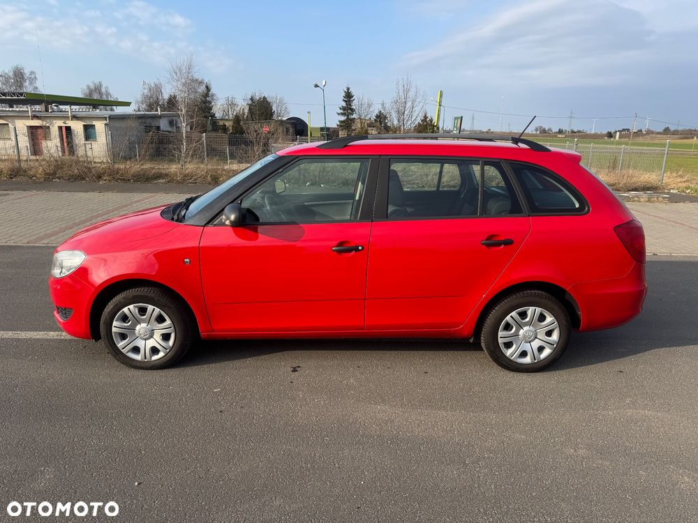 Skoda Fabia 1.2 HTP Active - 2