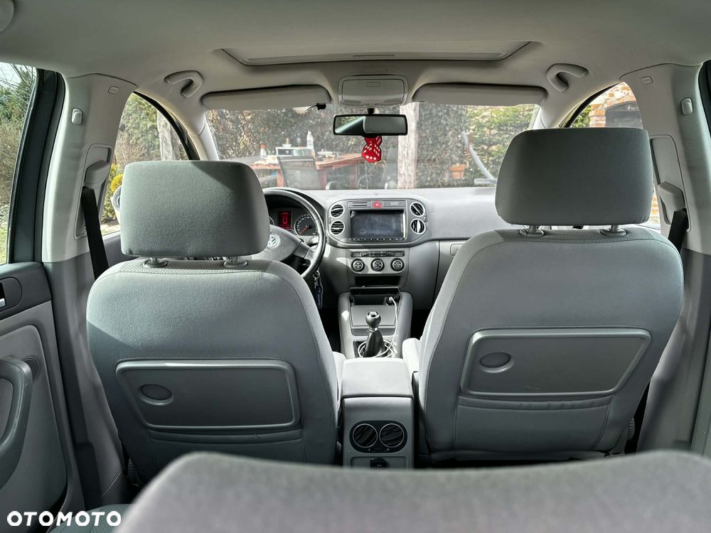 Volkswagen Golf Plus 1.9 TDI Comfortline - 25