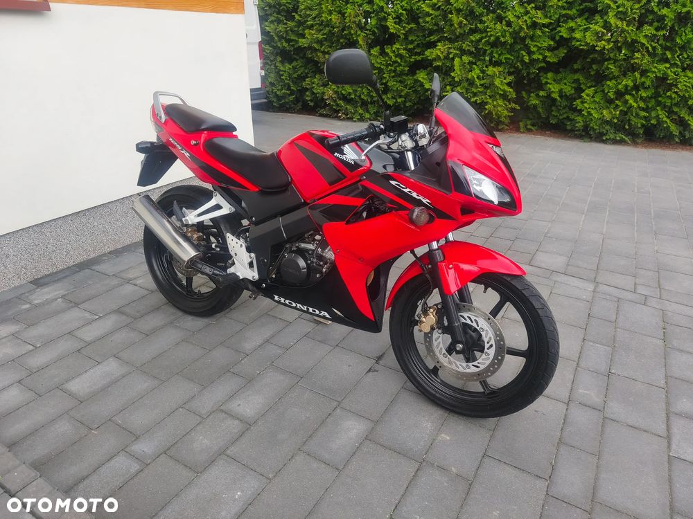 Honda CBR - 1