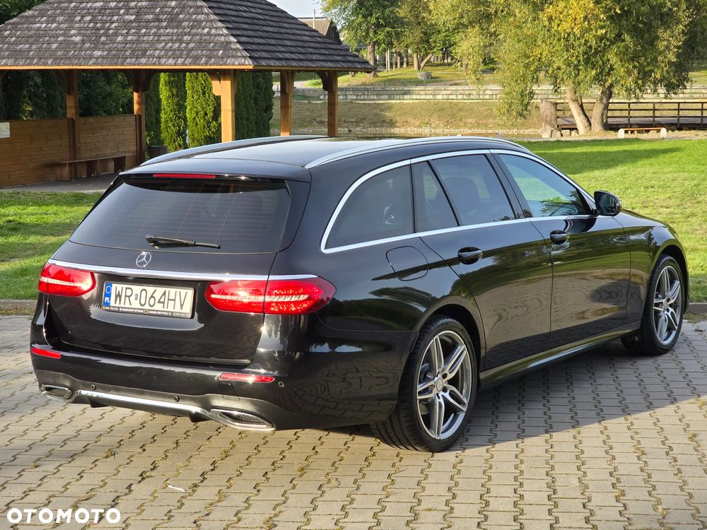 Mercedes-Benz Klasa E 220 d T 9G-TRONIC AMG Line - 5