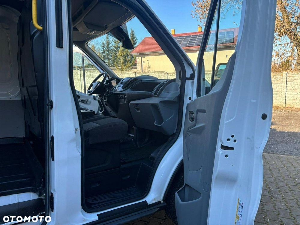 Ford Transit - 14