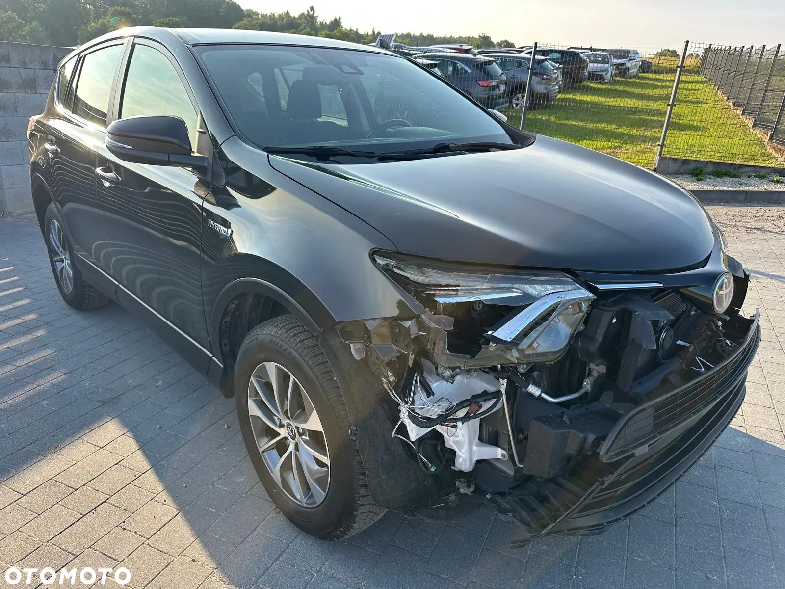 Toyota RAV4 - 3