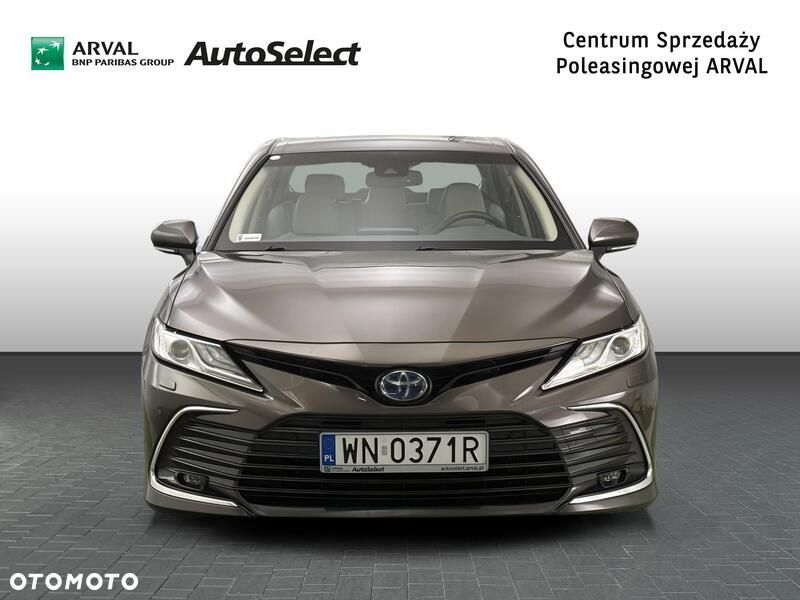 Toyota Camry 2.5 Hybrid Executive CVT - 9