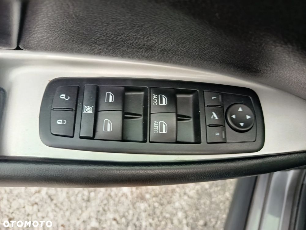 Fiat Freemont 2.0 Multijet 16V DPF Automatik Allrad Urban - 28