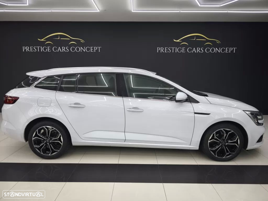 Renault Mégane Sport Tourer 1.5 Blue dCi Limited EDC - 2