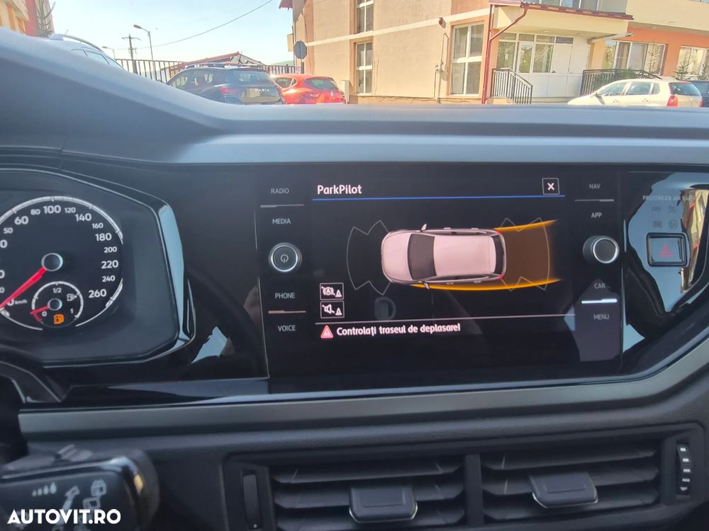 Volkswagen Polo - 7