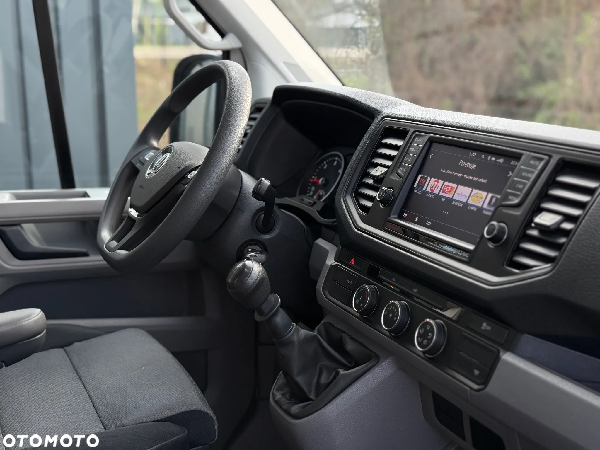 Volkswagen Crafter 2.0 177KM / 12.2021 / 51.850KM / Kontener 8EP + Drzwi Boczne / Winda 750KG / ZAREJESTROWANY - 21