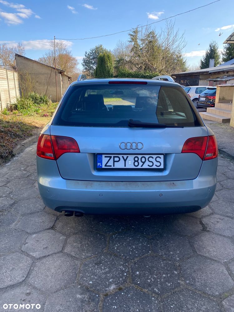 Audi A4 Avant 2.0 TDI - 4
