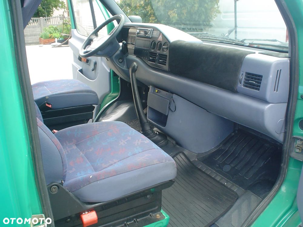 Mercedes-Benz SPRINTER - 22