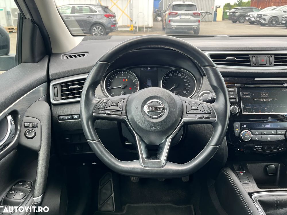 Nissan Qashqai - 13