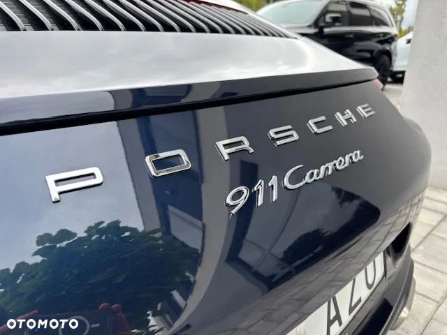 Porsche 911 Carrera PDK Cabrio - 13