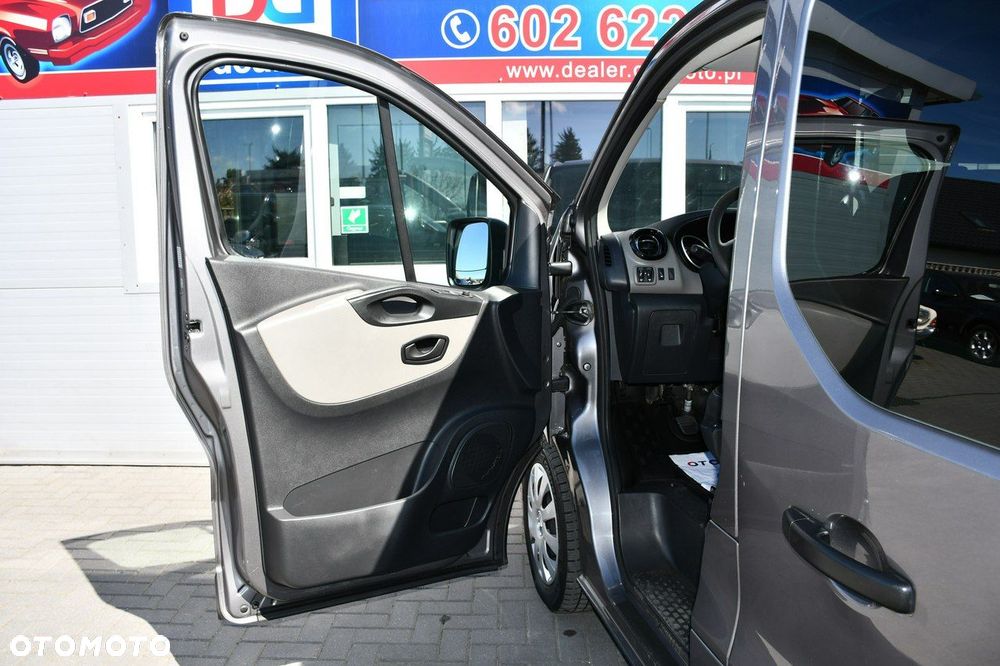 Renault Trafic - 34