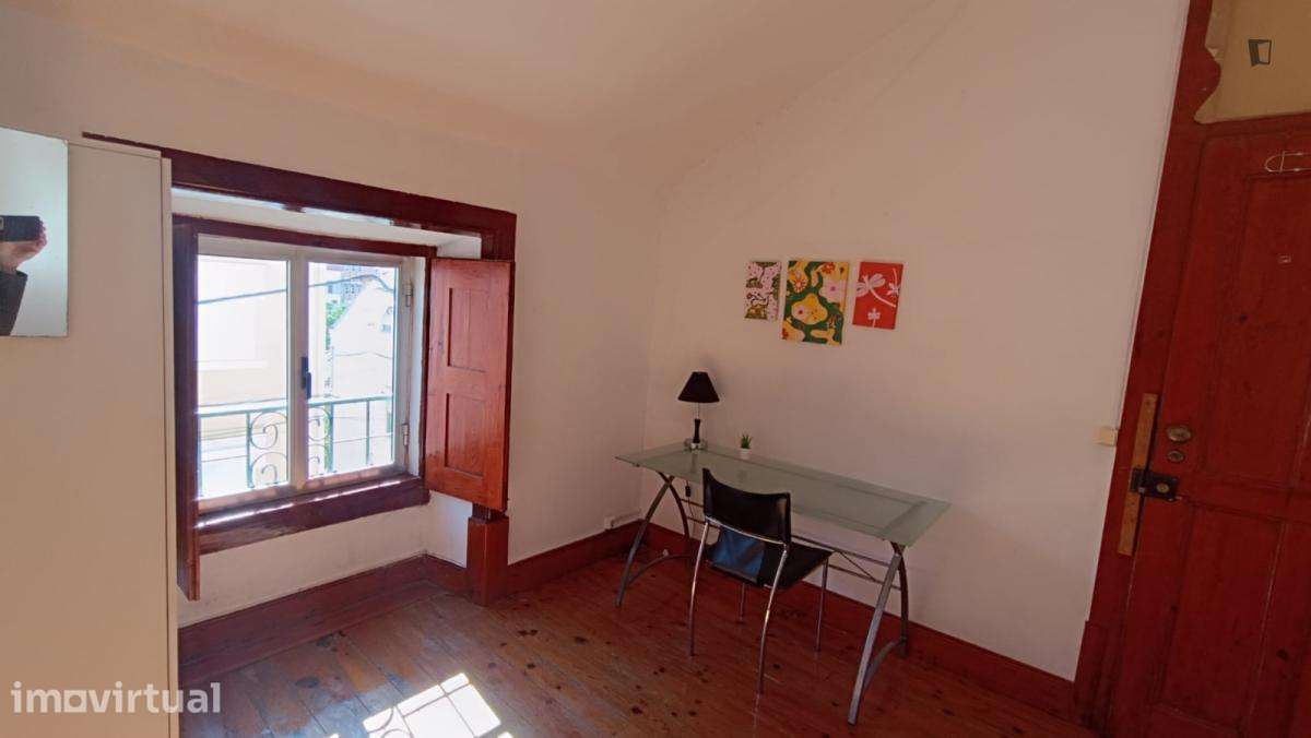 Quarto - localizado em Conchada Coimbra - Grande imagem: 3/16