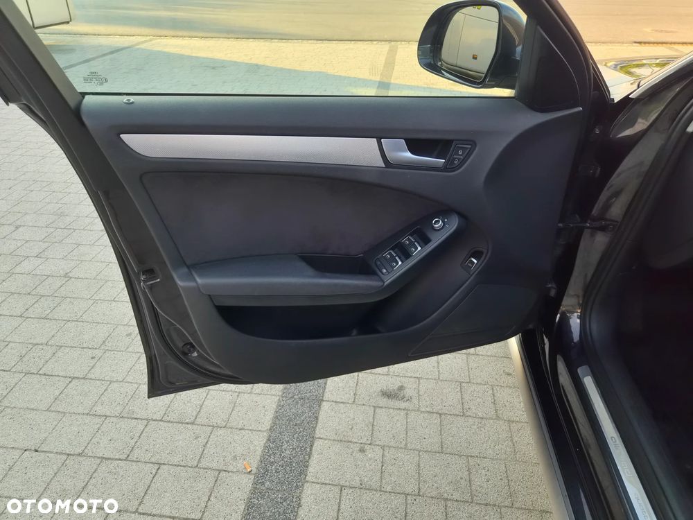 Audi A4 Allroad (clean diesel) 2.0 TDI DPF S tron - 35