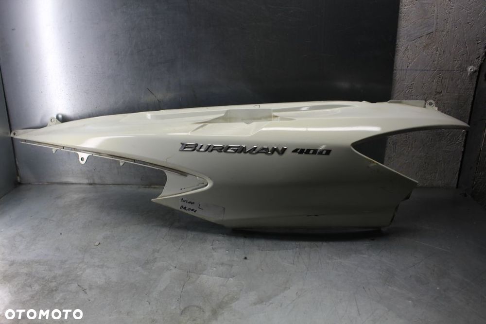 Suzuki Burgman AN 400 K7 Bok boczek lewy owiewka wypełnienie - 1