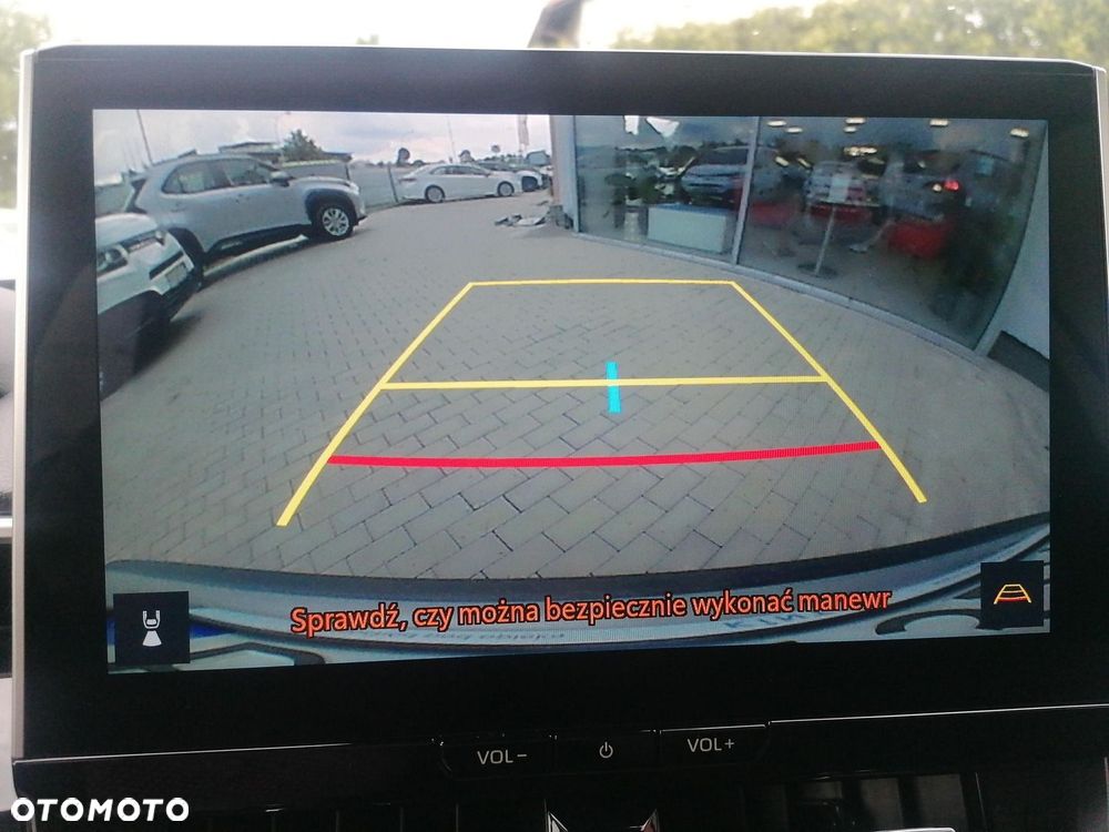 Toyota Corolla Cross - 19