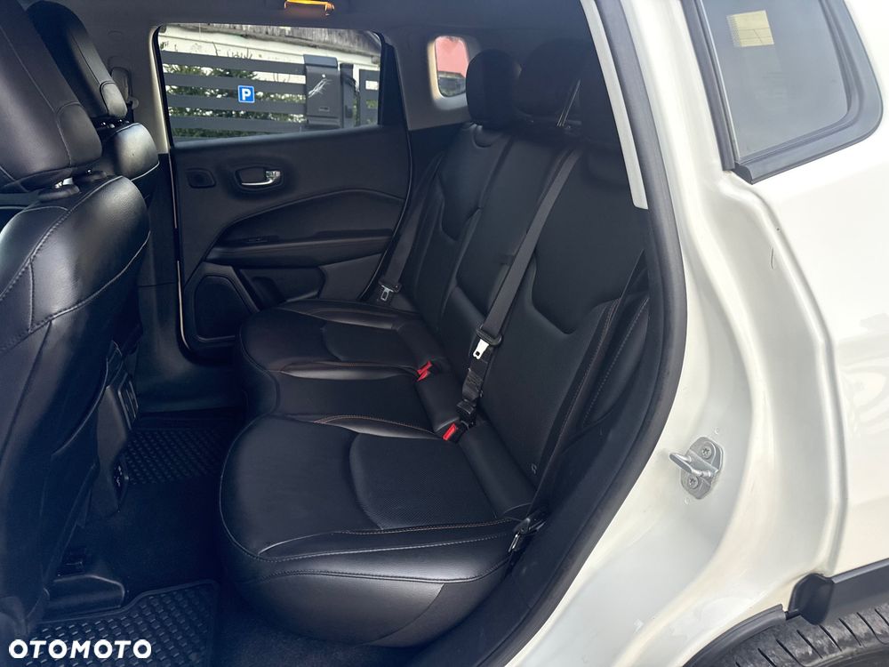 Jeep Compass 1.4 TMair Limited 4WD S&S - 26