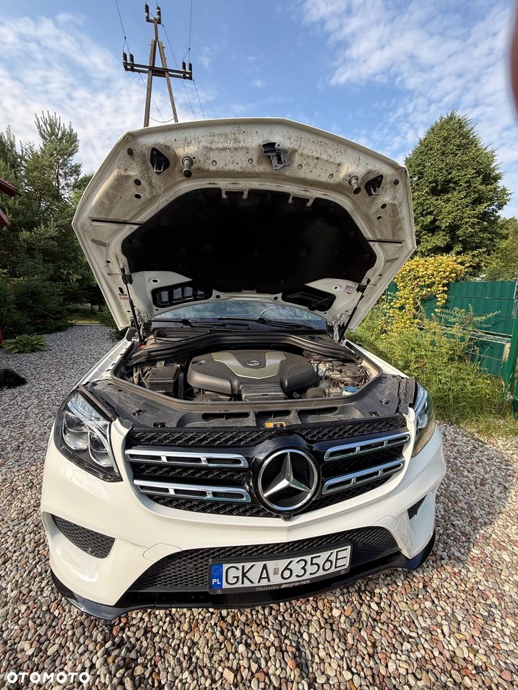Mercedes-Benz GLS - 19