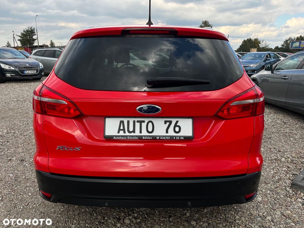 Ford Focus 1.5 EcoBlue Start-Stopp-System TITANIUM DESIGN - 4